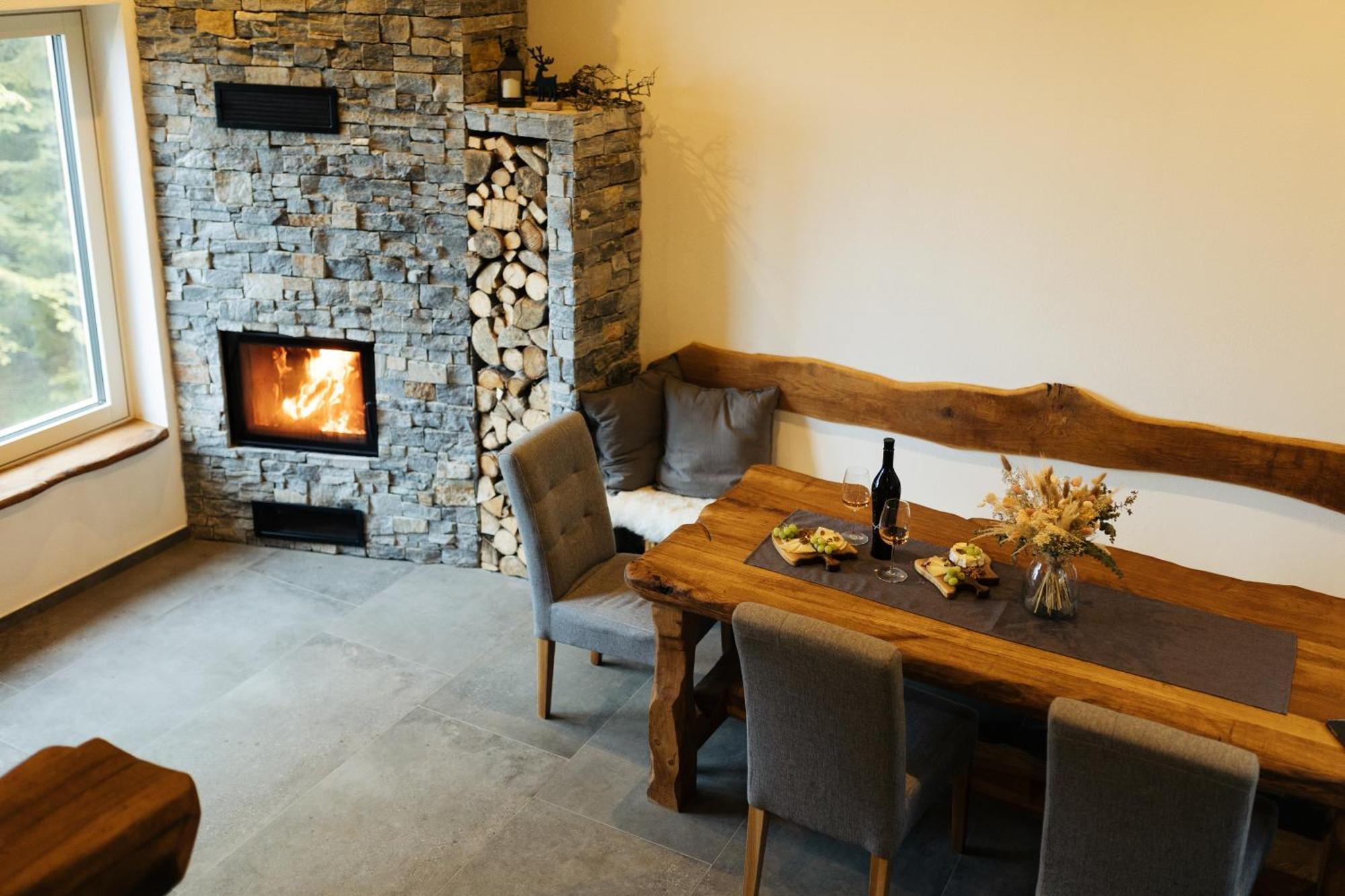 Alpine Cottage Golica Jesenice Bagian luar foto